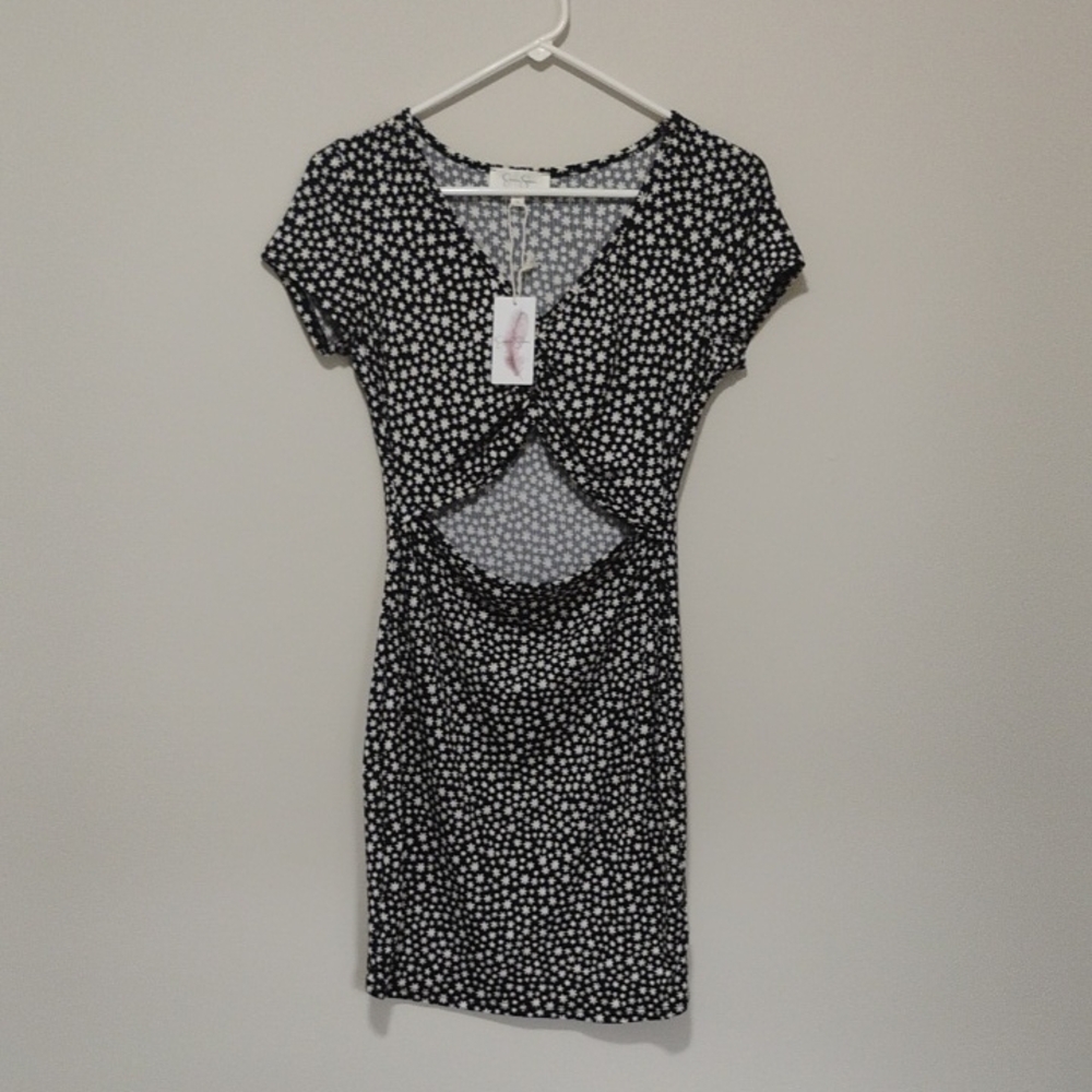 Jessica Simpson Daisy Print Mini Dress With Cutout